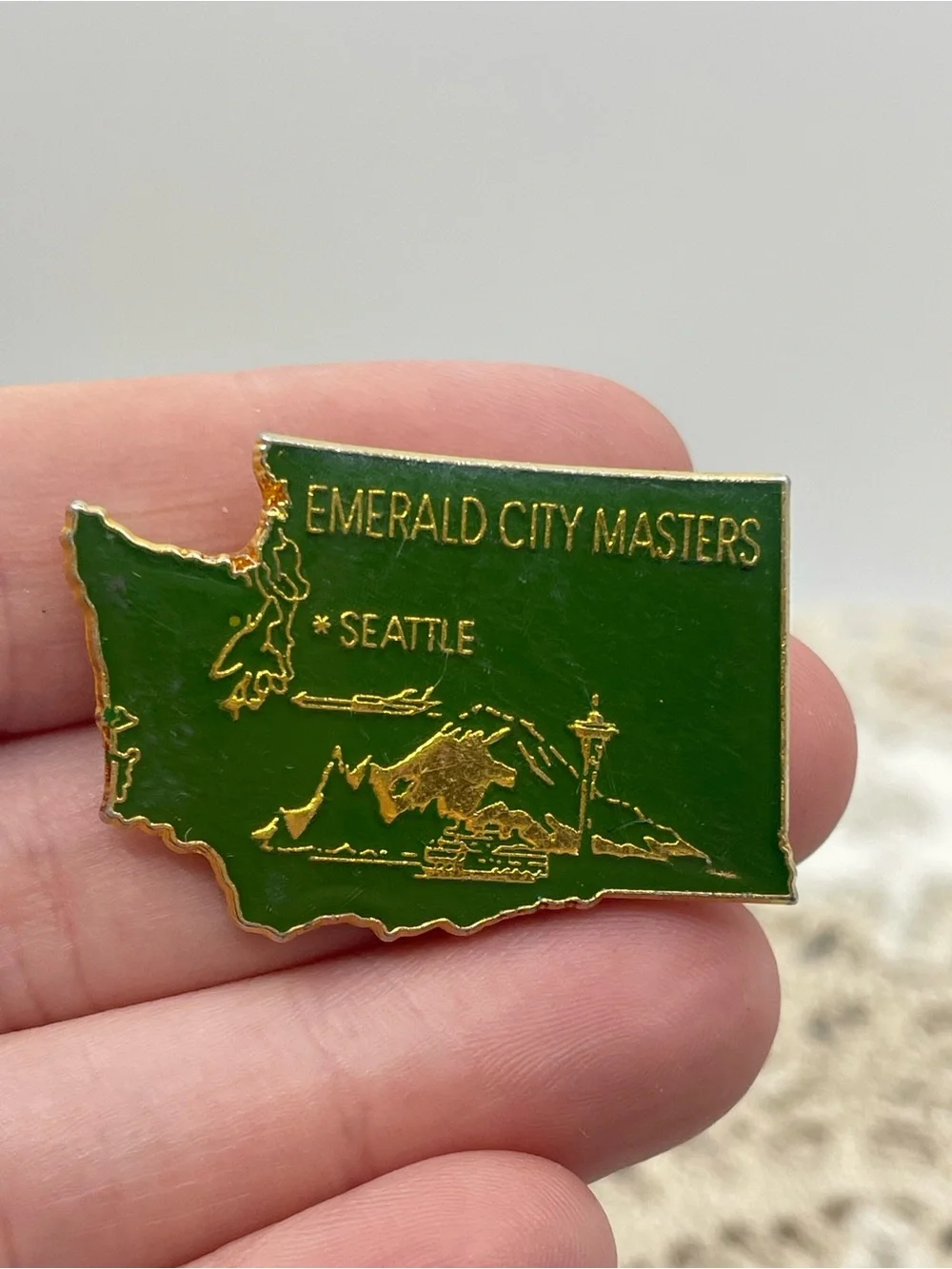 Emerald City Masters Seattle Green Enamel Pin‎